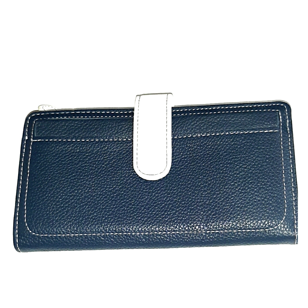 Kelly & Katie Leather Clutch Wallet